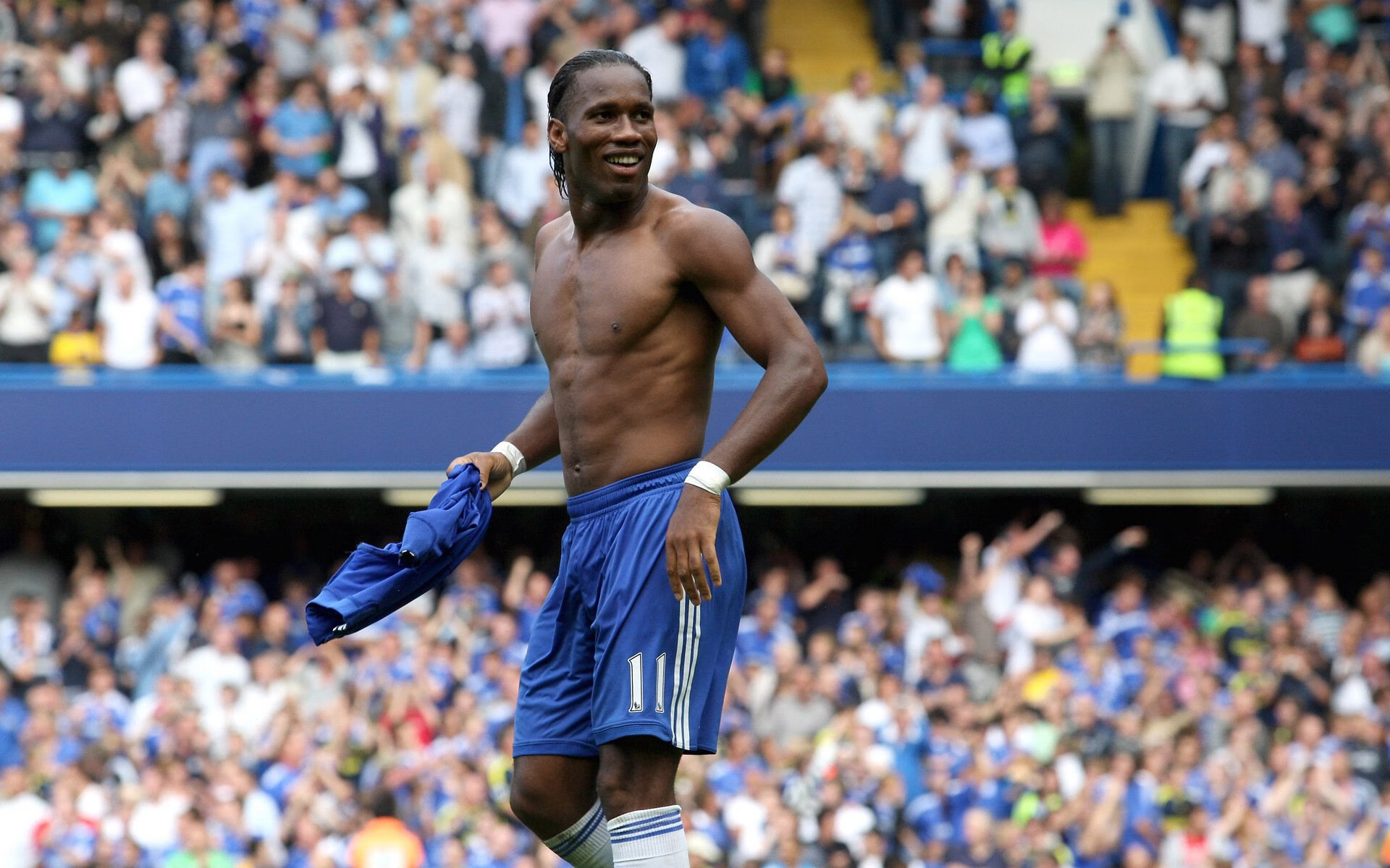 篮球比赛中的关键绝杀